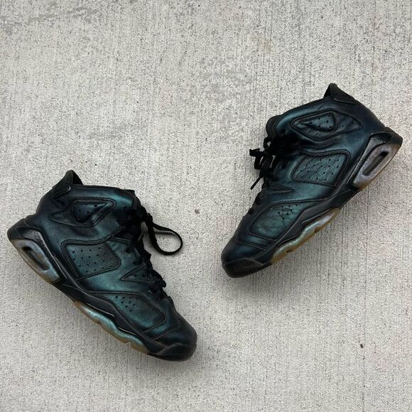 Air Jordan 6 iridescent women’s size 8.5 - Picture 2 of 2